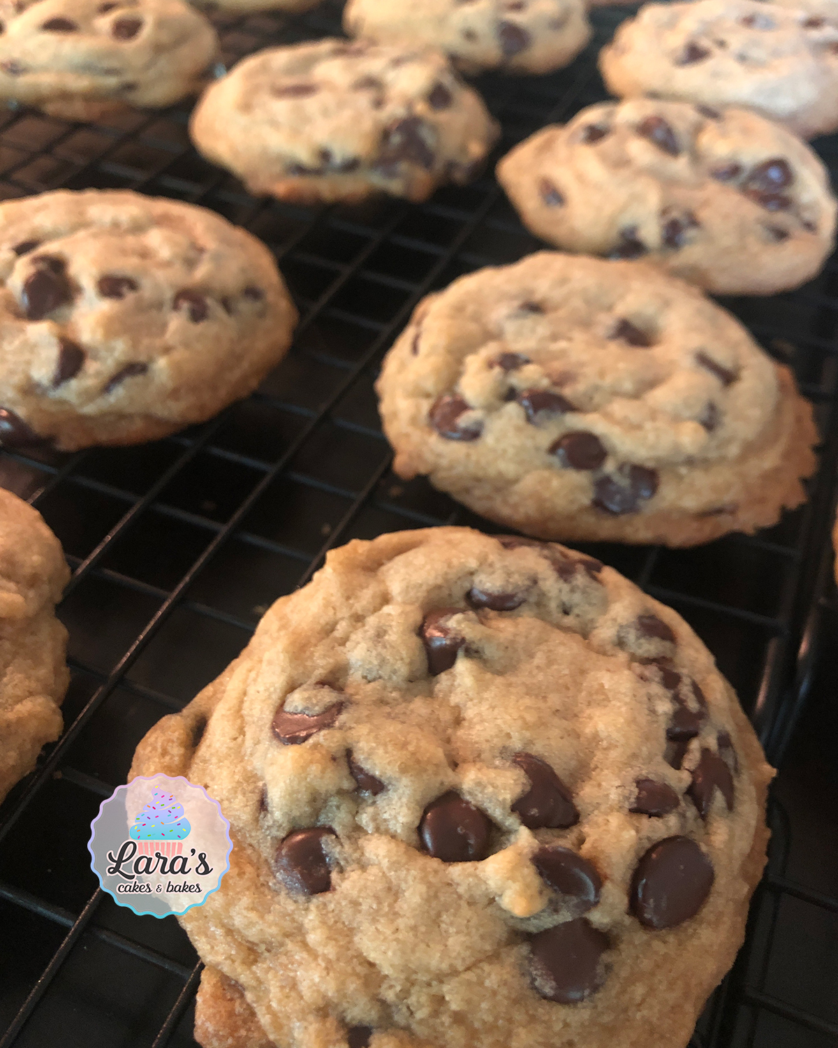 Vegan chocolate chip cookies