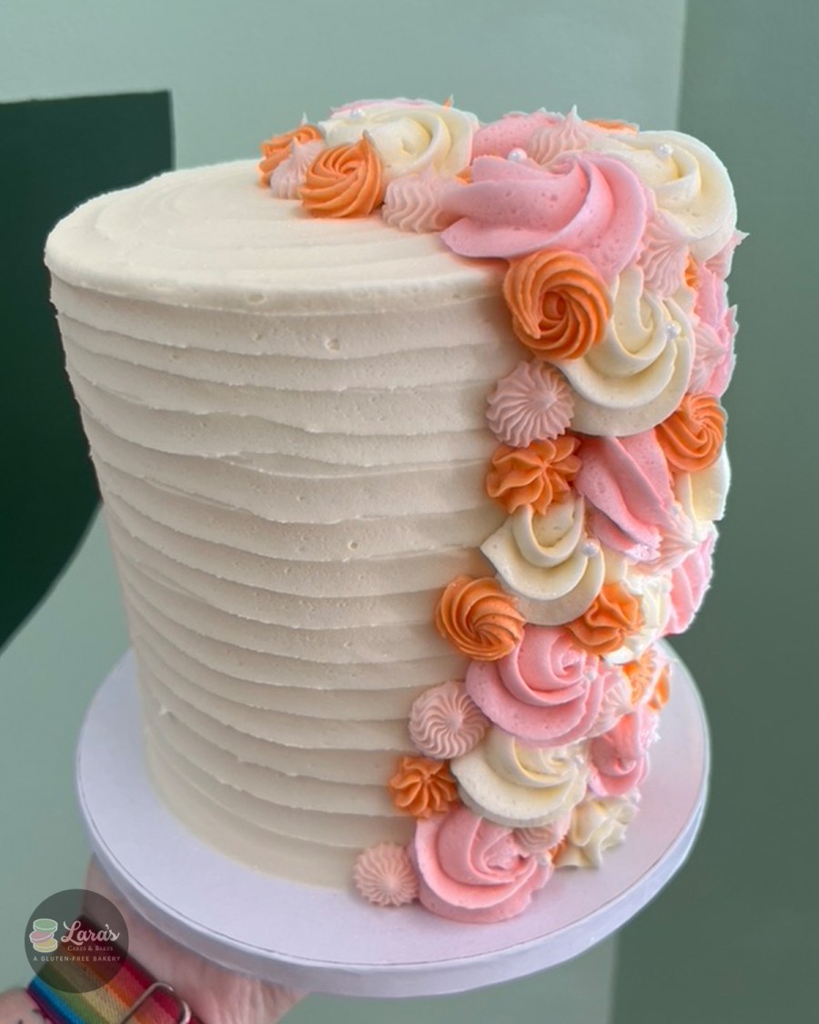 Lara’s Cakes & Bakes, LLC – Gluten-free bakery in the KC Metro